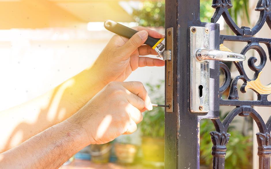 changer serrure porte fenetre Marseille 2